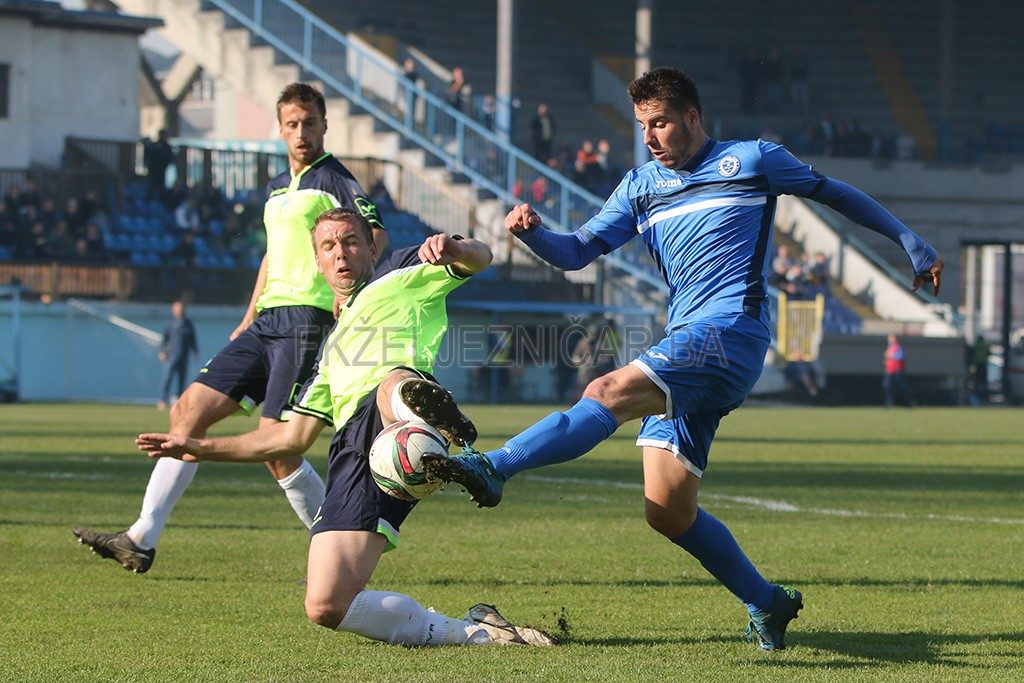 FOTO: Željezničar odigrao bez golova protiv Slavije