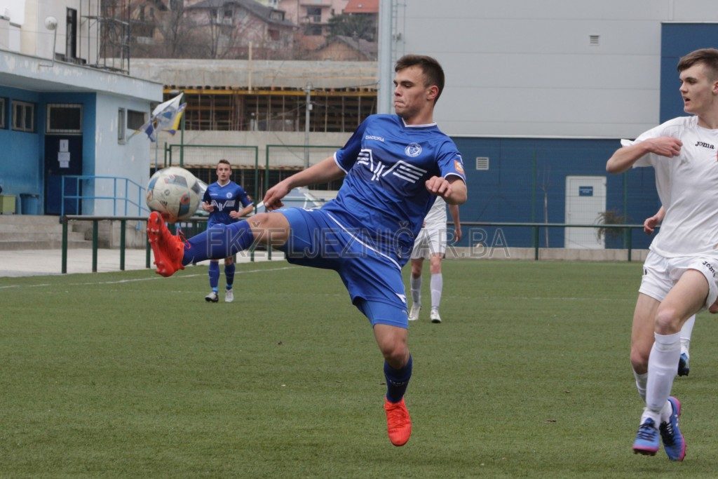 FOTO / Omladinska Premijer liga: Juniori i kadeti postigli 17 golova Metallegheu