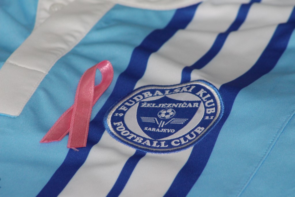 FOTO: FK Željezničar podržao Ružičasti oktobar – mjesec borbe protiv karcinoma dojke