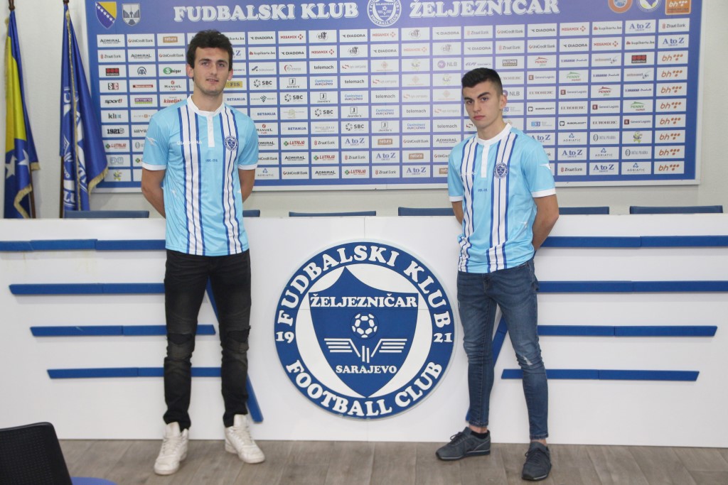 FOTO: Almir Ćubara i Meldin Jusufi potpisali ugovore
