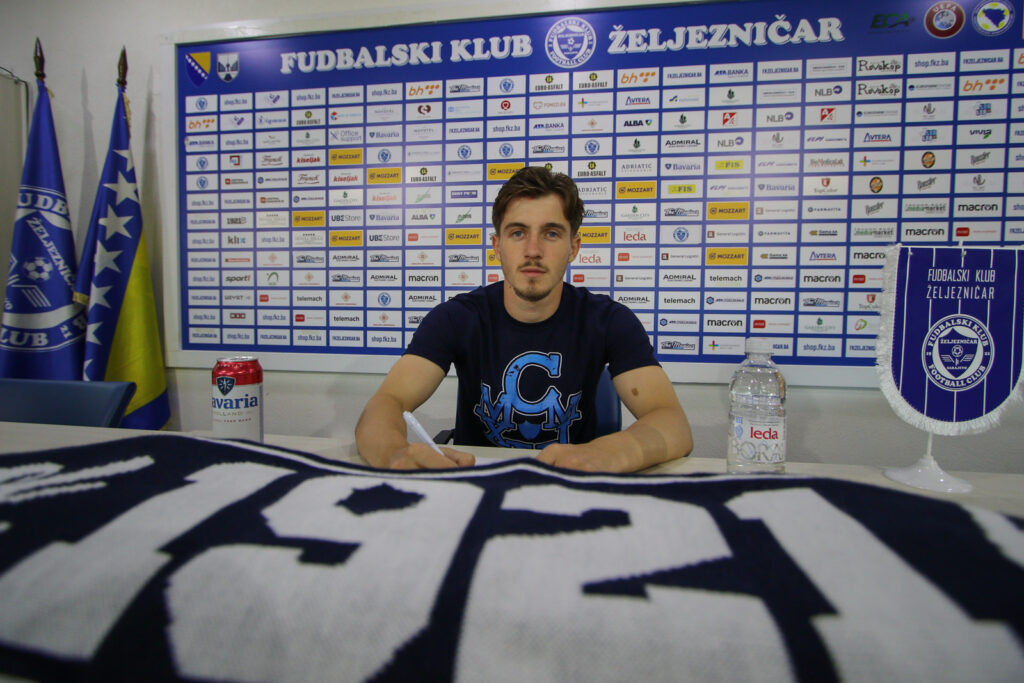 FOTO: Amar Musić potpisao novi ugovor sa FK Željezničar